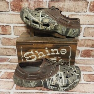 Pre-owned Crocs Islander Sport Clogs